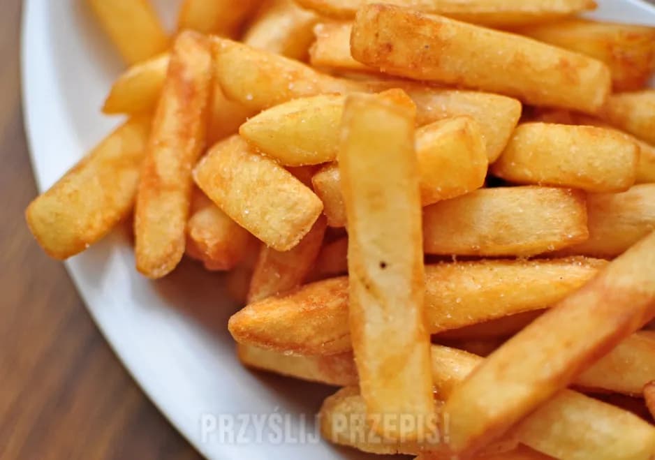 Jak zrobić idealnie chrupiące frytki w domu? Sprawdzone triki