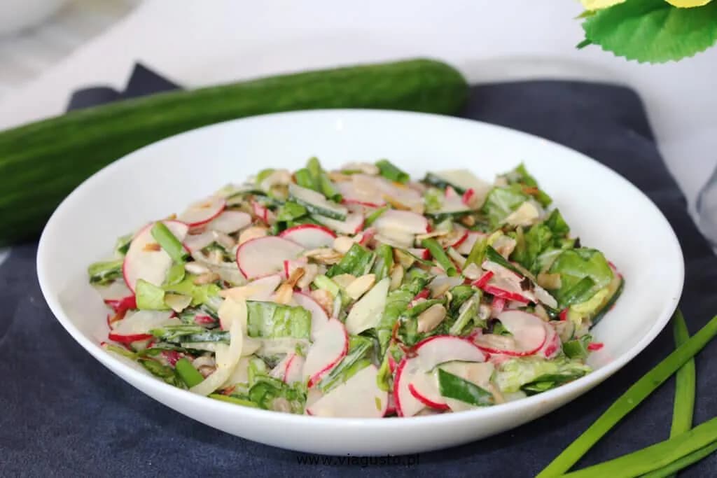 Sałatka z rzodkiewką na grilla: Szybkie i pyszne przepisy